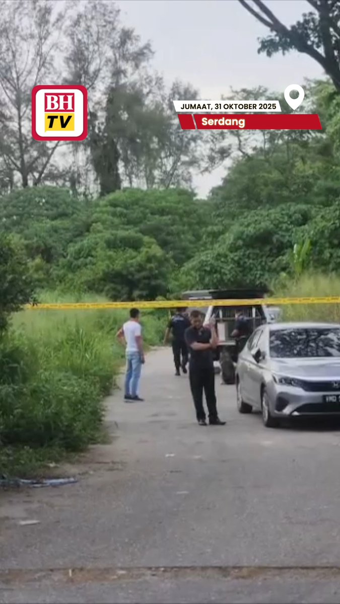 Bekas teman lelaki serta abang angkat kepada wanita yang ditemui maut dalam keadaan tidak berpakaian dan tangan terikat di kawasan semak berhampiran bulatan Blue Water Estate, Seri Kembangan dekat Kuala Lumpur, kelmarin, ialah antara tiga individu ditahan semalam bagi membantu siasatan kes itu. Berita penuh: