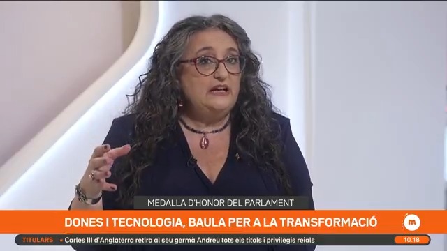 "Els equips que desenvolupen IA gairebé mai hi incorporen la mirada femenina, que té en compte detalls que fan la tecnologia més còmoda per a tothom." Karina Gibert, doctora en Informàtica i experta en IA, Medalla d'Honor del Parlament #Matins3Cat