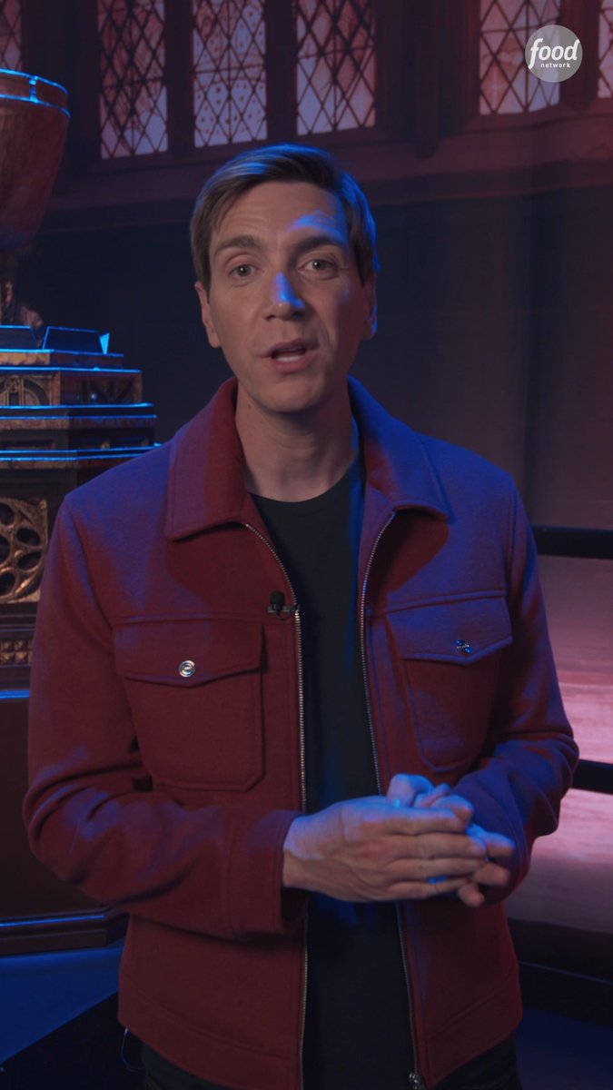 A little Q&A with Harry Potter: #WizardsOfBaking hosts James and Oliver Phelps to celebrate the upcoming Chapter 2 premiere, November 2nd at 8|7c!