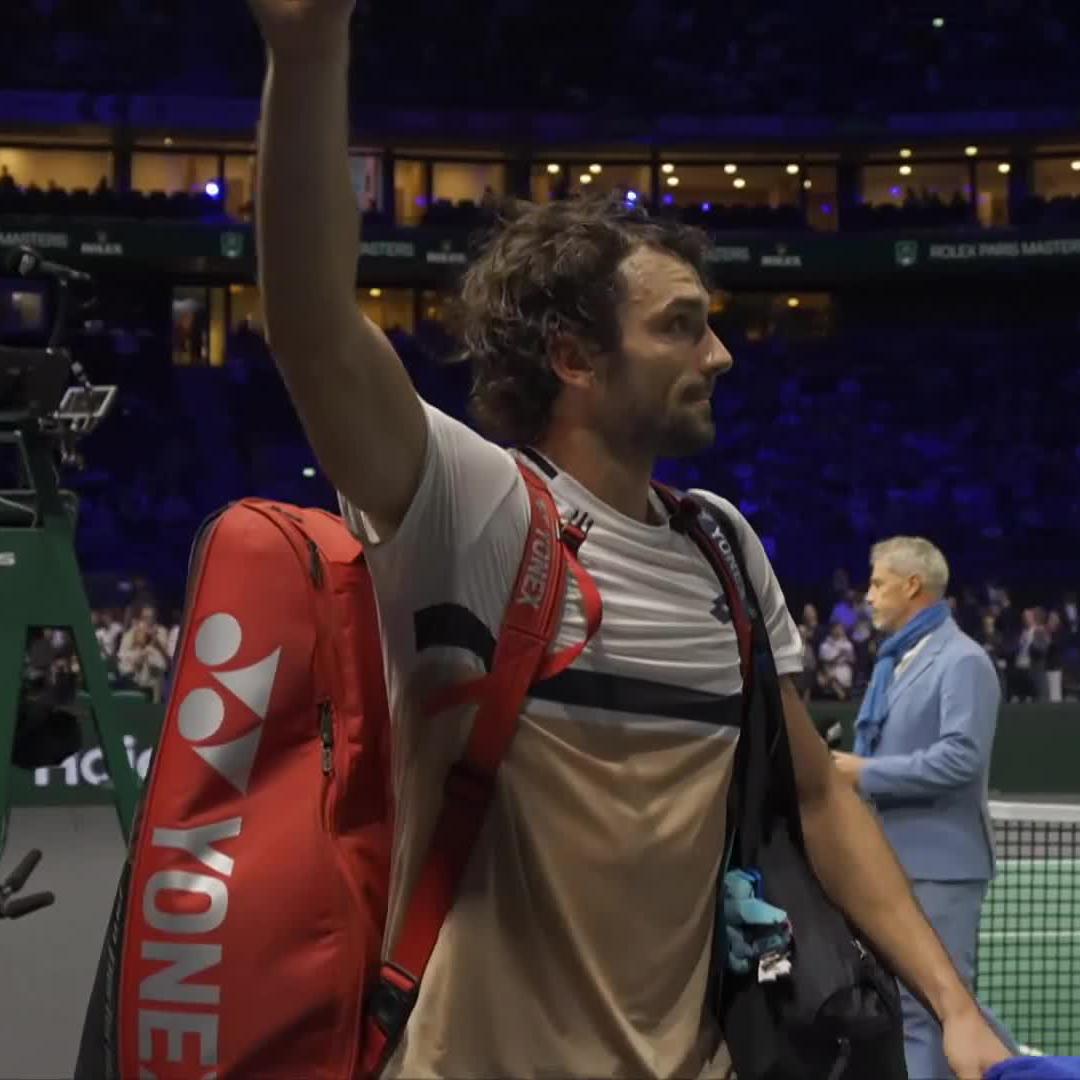 Avec sa performance exceptionnelle à Shanghai et son beau parcours à Paris, Valentin Vacherot s'est offert un bonus magnifique : Un an dans le Top 30 à jouer tous les plus gros tournois de la planète avec quasiment aucun point à défendre. Bravo.