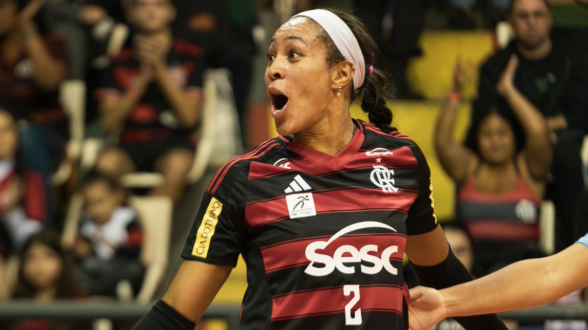#Superliga 🇧🇷: PLAYER TO WATCH – SIMONE LEE 🇺🇸 USA’s outside hitter Simone Lee 🇺🇸 is one of the standout players for Sesc Flamengo this season! 🔥 The Rio squad faces Praia Clube this Friday at 9pm (local time) / Saturday at 12am GMT at the Maracanãzinho. A big clash that promises top-level volleyball and plenty of emotion. 💥 📺 Watch it LIVE on VBTV: 📹: SporTV / VBTV 🏐 #Volleyball #Volei