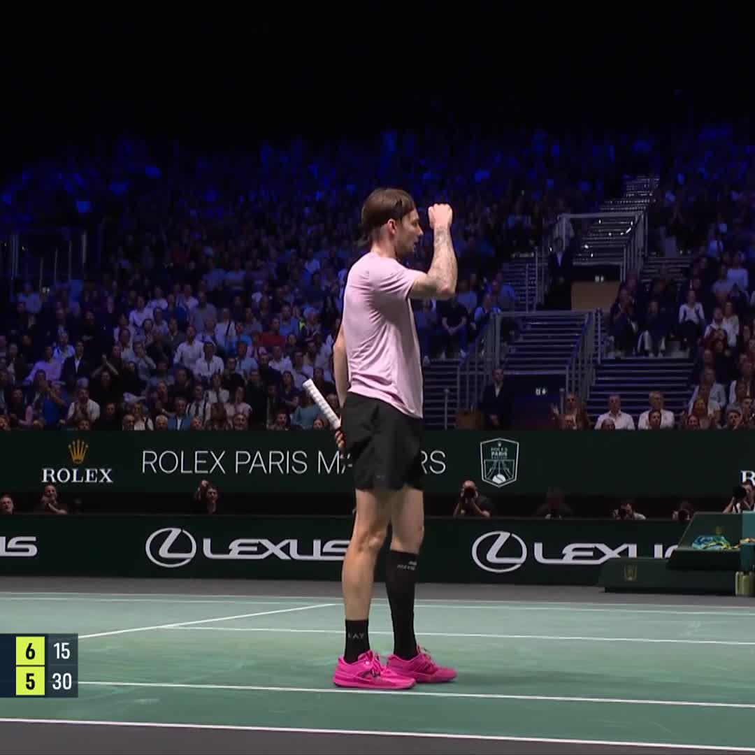 Pure magic 💫 More Alexander Bublik wizardry at #RolexParisMasters