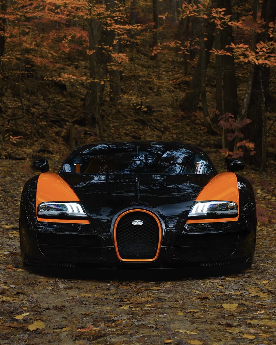 When speed meets suspense this Halloween. #BUGATTI #VEYRONGRANDSPORTVITESSE #WORLDRECORDCAR #VEYRON20YEARS – WLTP: