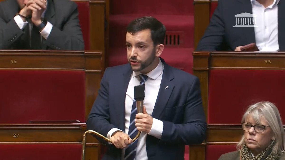 🗣 « La taxe Zucman, elle n’existe pas. Faire croire qu’il y a 15 milliards, une poule aux œufs d’or, dans les placards de Bercy, c’est une absurdité. Vous avez agité la taxe Zucman pour justifier votre non-censure, et aujourd’hui, cette arnaque va se dévoiler. » #DirectAN Jean-Philippe Tanguy Ⓜ️ lors de l’examen de la taxe Zucman ⤵️