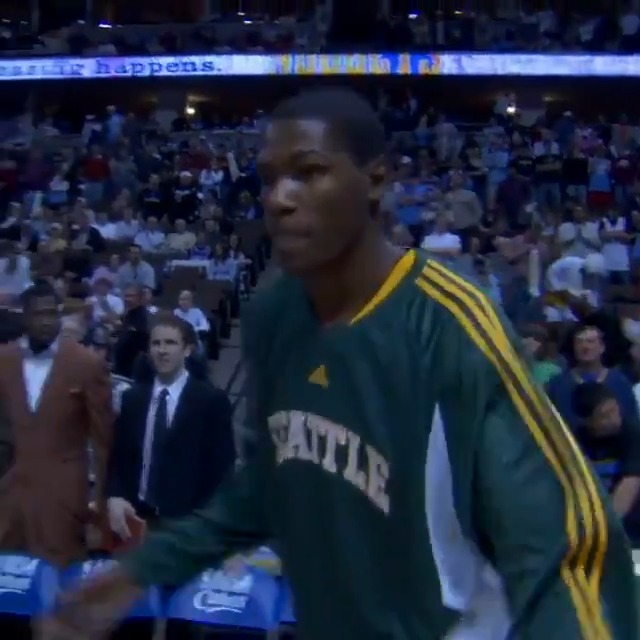 18 YEARS AGO TODAY 19-year-old Kevin Durant made his NBA Debut with the Seattle SuperSonics! KD's 1st week in the NBA 18 PTS, 5 REB, 3 STL 27 PTS, 5 REB 24 PTS, 8 REB, 5 AST 27 PTS, 7 REB, 4 AST