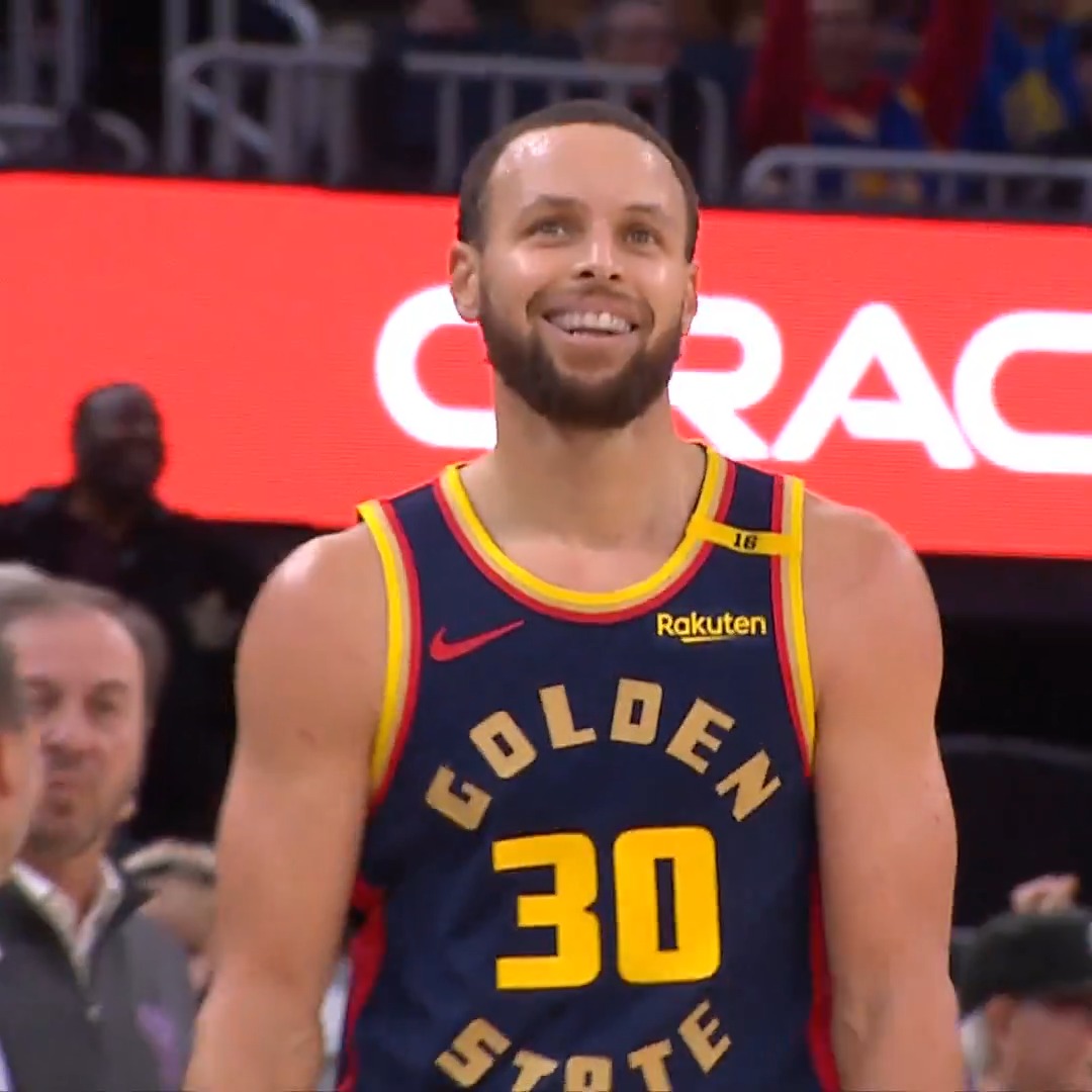 Even when it doesn’t count, Stephen’s still putting on a show 👀