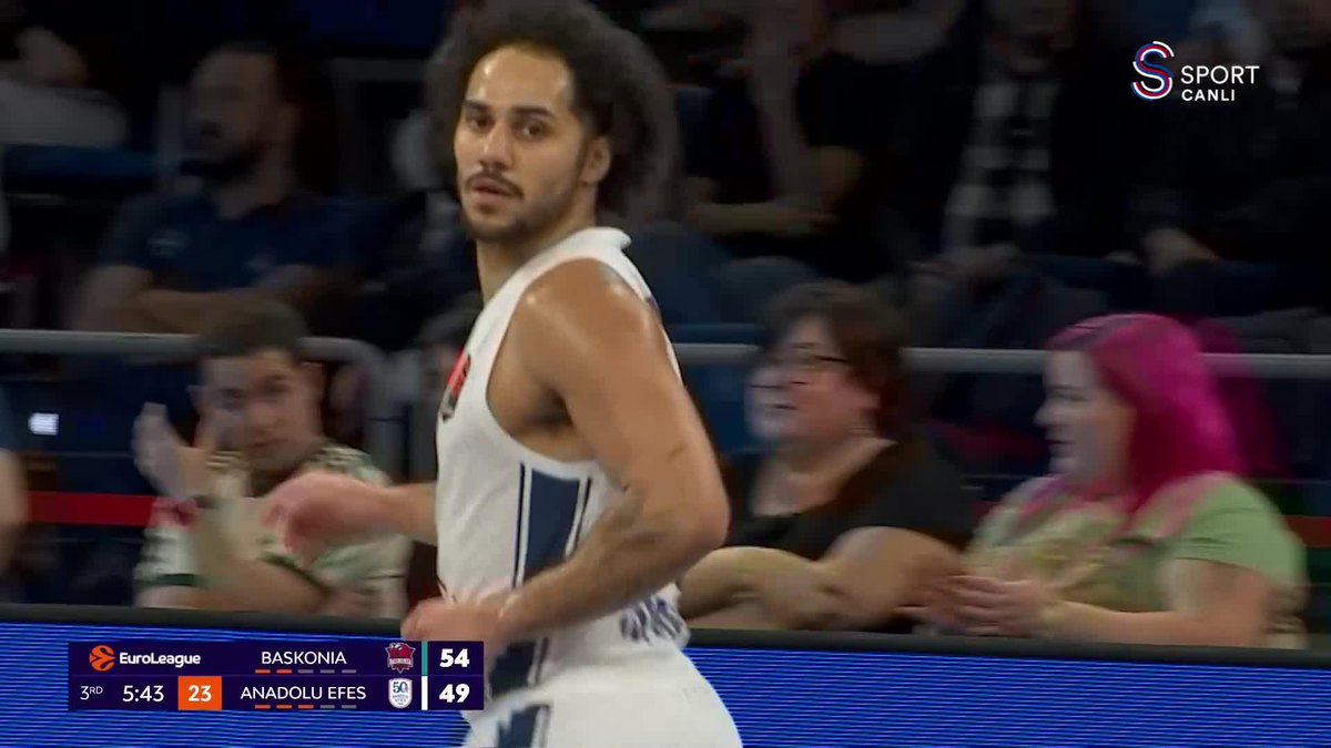 🔥 Shane Larkin, EuroLeague'de tüm zamanların en skorer 9. oyuncusu oldu!