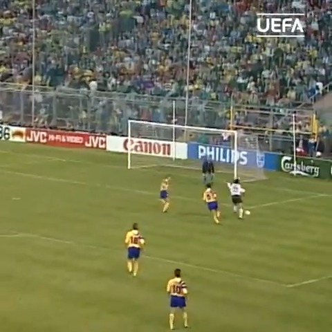 Karl-Heinz Riedle's two Semi-Final goals at Euro '92.
