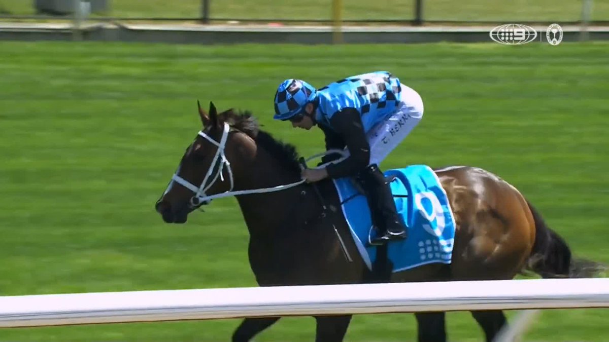 Put it in the book 📚 PANOVA shows her turn of foot to win the opening race of the 2025 #MelbCupCarnival. 🎥 Wide World of Sports | #DerbyDay