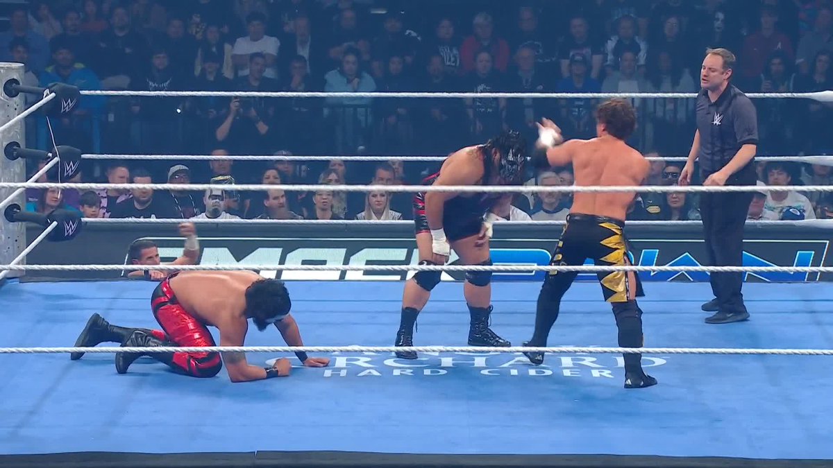 TWO FOR ONE! chriSabin is putting on a show 💪