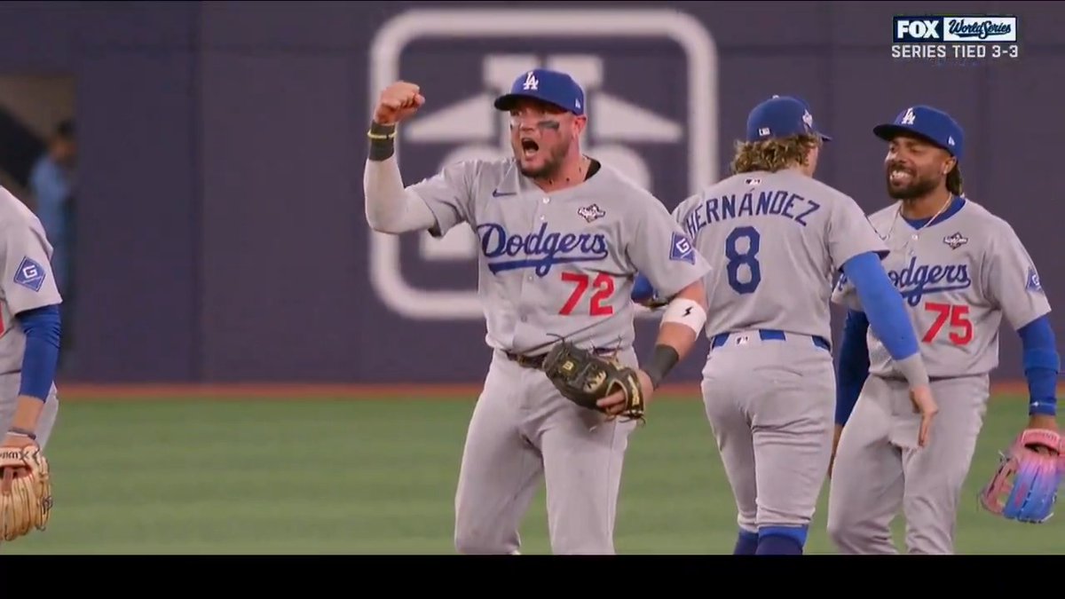 WHAT. A. FINISH. #MLBTonight dives in on the details of the crazy game-ending double play off the bat of Andrés Giménez.