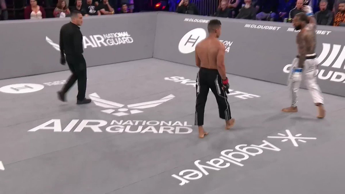 If you missed it here’s a buzzer beater KO from Karate Combat today