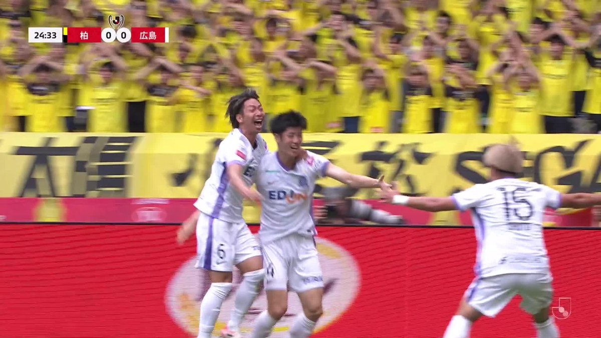 中野就斗のロングスローから 荒木隼人のヘディング弾!💥 🏆 2025JリーグYBCルヴァンカップ 決勝 🆚 柏レイソル vs サンフレッチェ広島 🔢 0-1 ⌚️ 25分 ⚽️ 荒木 隼人(広島) 📺 フジテレビ系列で生中継中! #ルヴァンカップ