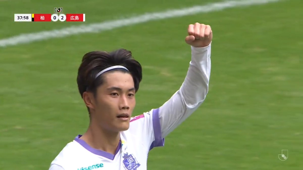 東俊希の左足から放たれた 美しいフリーキック🌈 🏆 2025ＪリーグYBCルヴァンカップ 決勝 🆚 柏レイソル vs サンフレッチェ広島 🔢 0-2 ⌚️ 38分 ⚽️ 東 俊希（広島） 📺 フジテレビ系列で生中継中！ #ルヴァンカップ
