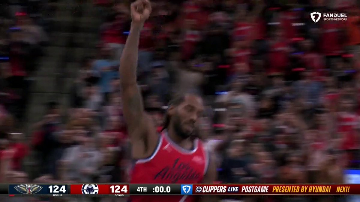 KAWHI BUZZER-BEATER FTW 🔥