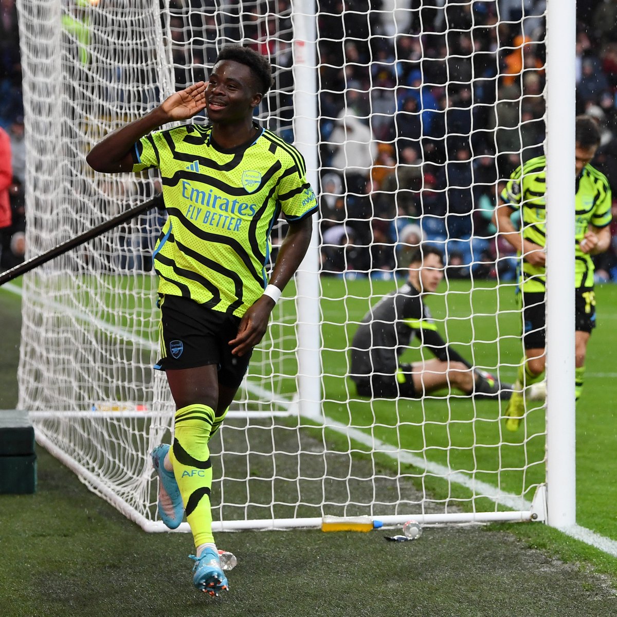 Serving up a Saka special 😮‍💨 ⏪ Throwback to Bukayo's fine strike in our 5-0 win over Burnley
