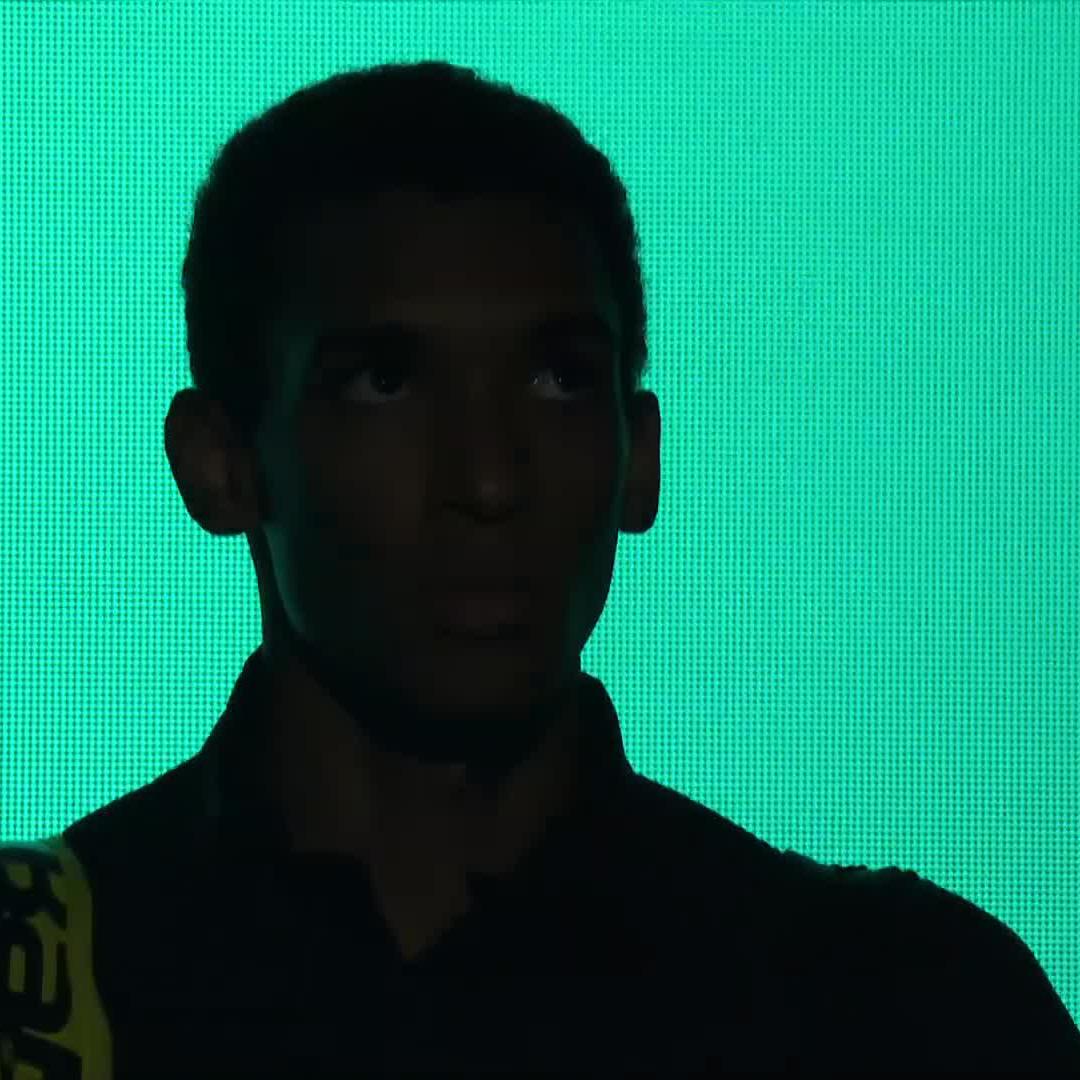 🇨🇦 AUGER-ALIASSIME ⚡️ BUBLIK 🇰🇿 C’est parti pour la première demi-finale du Rolex Paris Masters. 🔥 Vos pronostics pour le score ? ✍️