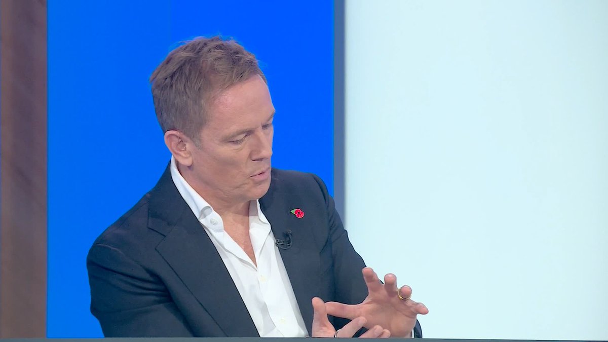 🗣️ ''I don't think he's paid attention of how much they miss Trent Alexander-Arnold'' Paul Merson discusses the domino effect of Trent Alexander-Arnold leaving, with Sue Smith adding she believes Liverpool can turn their poor form around 👀