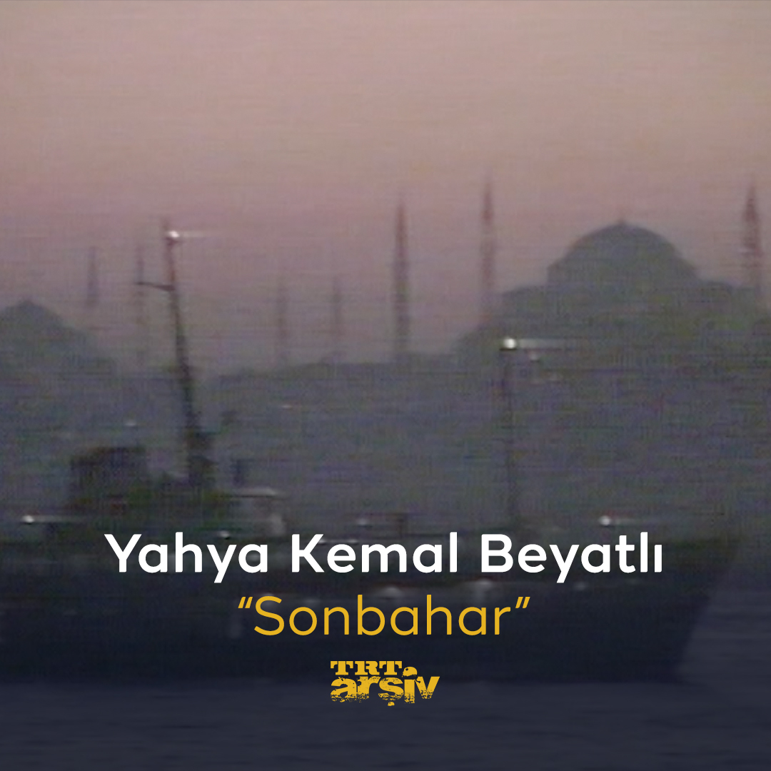 Aziz İstanbul’un aziz şairi, bir sonbahar günü yine İstanbul’da veda etti yaşama. 67. ölüm yıl dönümünde, edebiyatımızın usta kalemi Yahya Kemal Beyatlı’yı “Sonbahar” adlı şiiri ile anıyoruz. 🍂