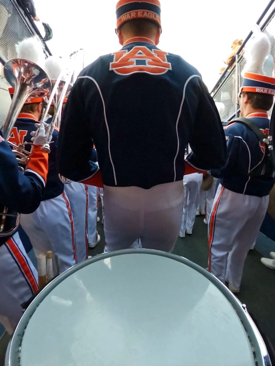 How to hype up 90,000 Auburn Football fans 🏈 Shot on the new #GoProMAX2 in True 8K 360 video. Auburn Bands Auburn University #GoPro #Auburn #AuburnFootball #CollegeFootball #MarchingBand #Drums #POV