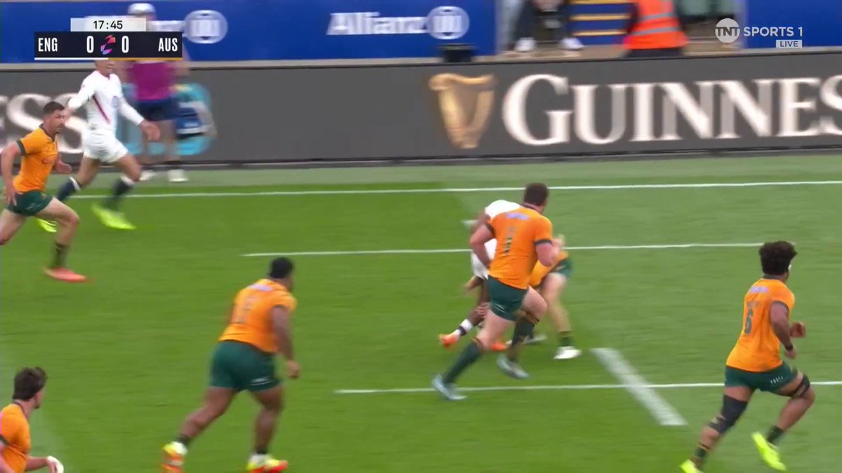 A try from the restart! ๐คฉ A stunning gather from Underhill, who slips it to Ben Earl, cruising in unopposed for the opening try! Watch every #QuilterNS match live on TNT Sports & discovery+ UK ๐บ