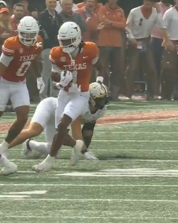 WINGO. FIRST PLAY. HOUSED. 😤 Texas Football x 📺 ABC