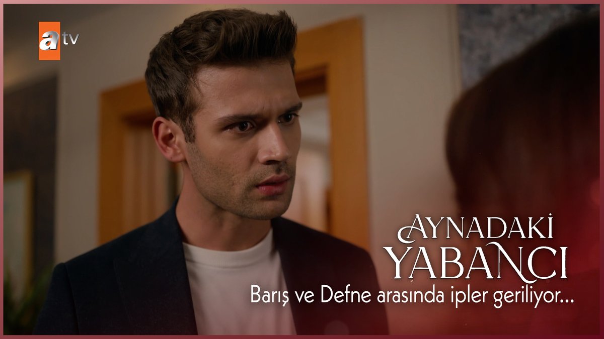 Barış, Defne’nin bir şeyler sakladığının farkında! 👀 #AynadakiYabancı atv