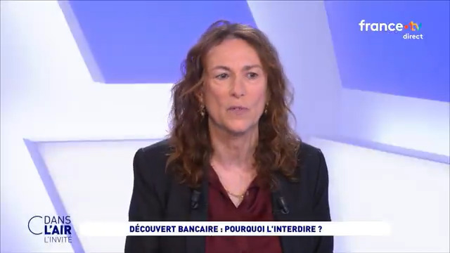 "L'#inflation est aujourd'hui à moins de 2%. Les gens sont moins contraints. 60% des Français disent être obligés de se restreindre, c'était 10% de plus en 2023 au pic de l'inflation. C'est plutôt une bonne nouvelle." Pascale Hébel dans #cdanslair