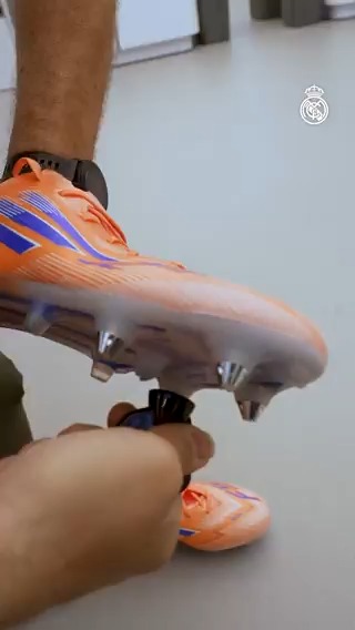 🔊 How about some dressing room ASMR?