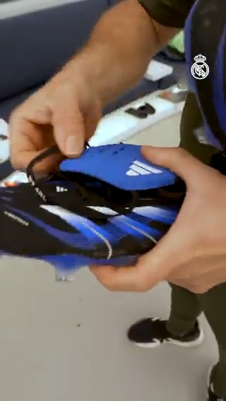 El vestuario del Real Madrid versión ASMR 🔊