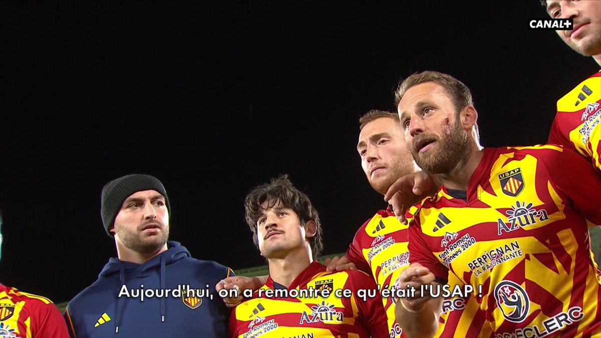 "Aujourd'hui, on a remontré ce que c'était l'USAP !" 🎙️ Les mots forts de Tom Ecochard à ses coéquipiers à l’issue de la rencontre, après avoir décroché le bonus défensif sur la pelouse de Pau 🙌 #SPUSAP