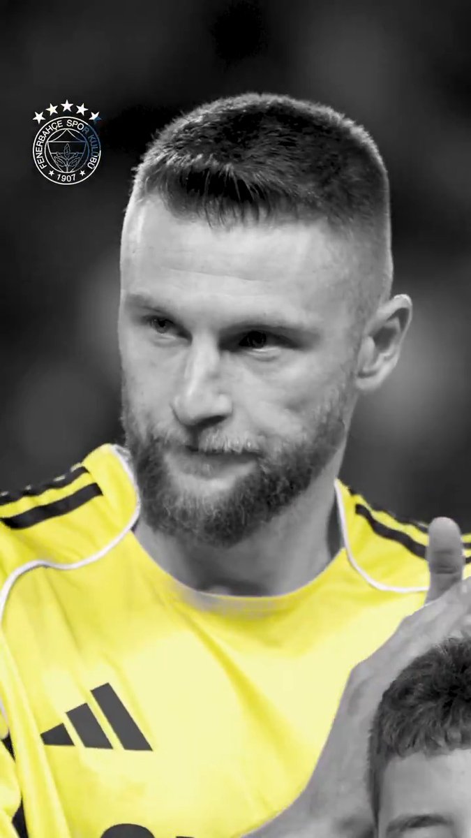 Koy yüreğini! 🔜 #BJKvFB