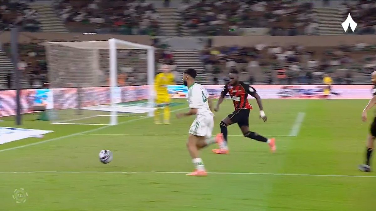 Merih Demiral عمرو اجل ذي بلنتي يالحلاق ؟؟؟؟