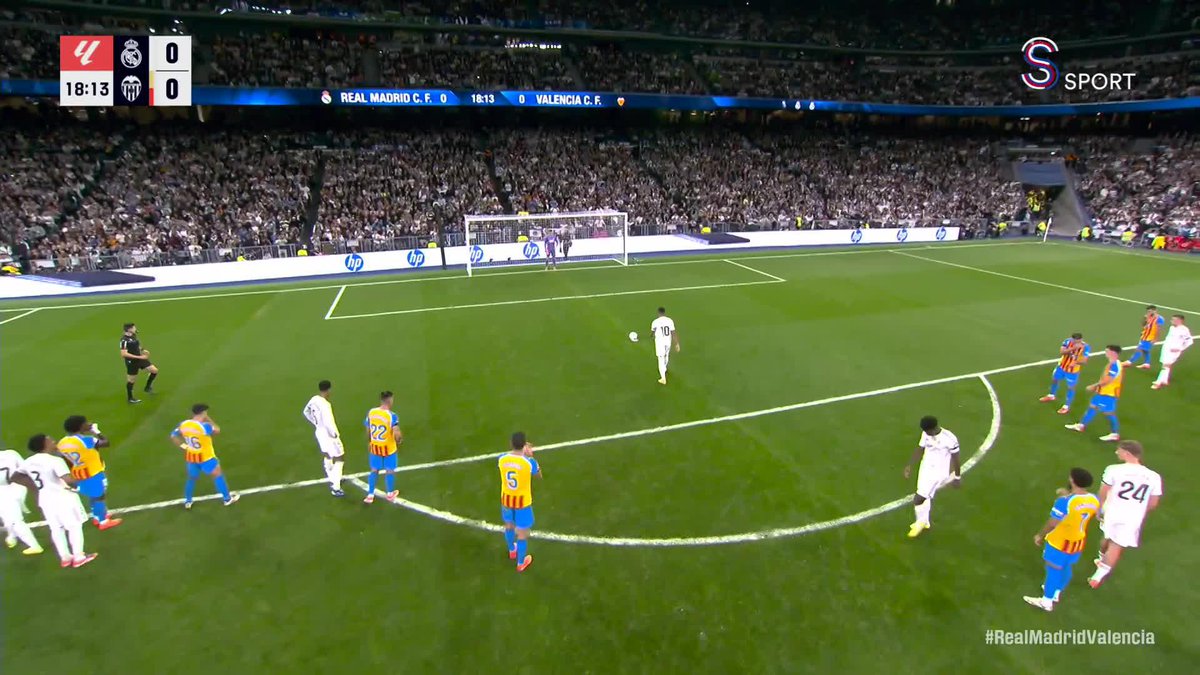 Mbappe'den ters köşe. Real Madrid, 1-0 önde.