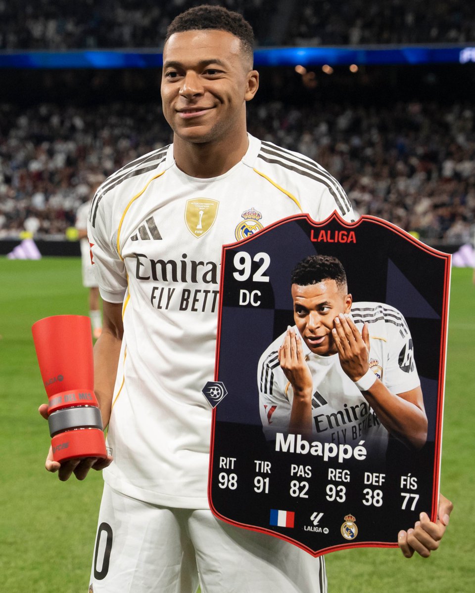 🏆🏆 ¡Su segundo #LALIGAPOTM consecutivo! 🤍 Kylian Mbappé, delantero del Real Madrid C.F., es el 𝐉𝐔𝐆𝐀𝐃𝐎𝐑 𝐃𝐄𝐋 𝐌𝐄𝐒 de octubre en #LALIGAEASPORTS. #PREMIOSLALIGA | EA SPORTS FC ESPAÑA