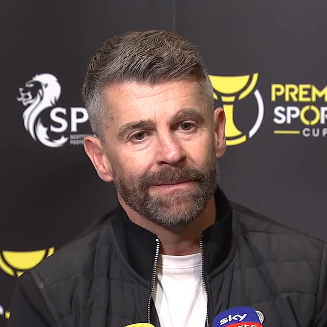 🤍 A chance to "make history" 💪 Motivated by criticism of style of play 🤔 Scotland call-up for Mandron? St Mirren manager Stephen Robinson reacts to reaching the Scottish League Cup final after beating Motherwell 4-1 at Hampden Park in the semis ⤵️