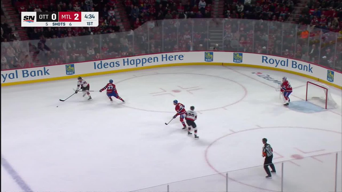 MacDermid wanted to go but Xhekaj pointed up at the scoreboard ๐
๐