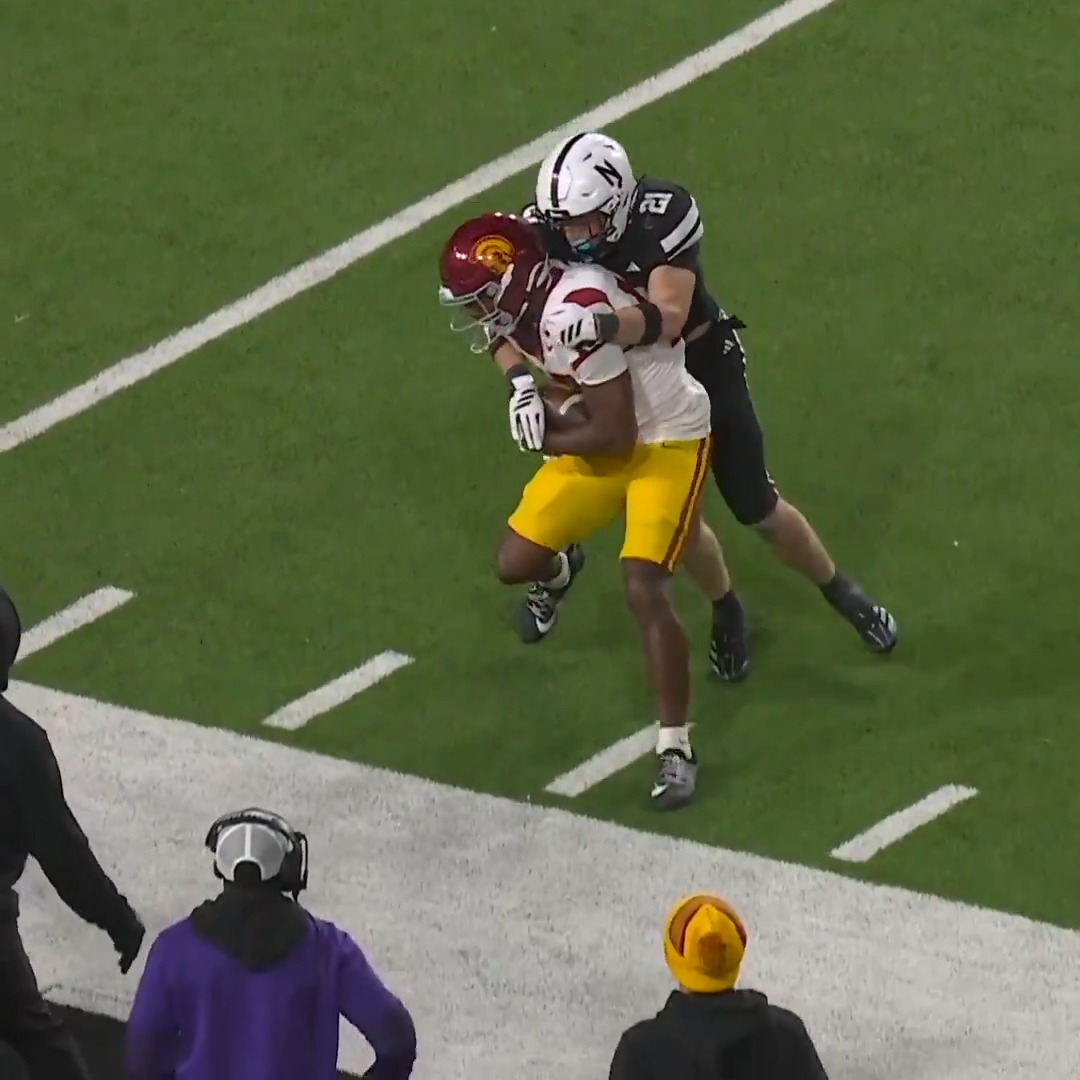 USC is in their bag of tricks. 🤯