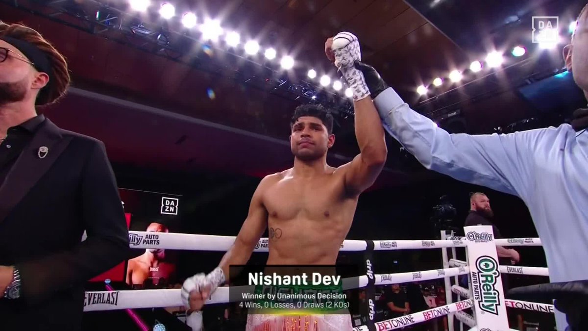 🚨 4TH PRO BOUT WIN FOR NISHANT DEV 🥊 Nishant defeated Juan Carlos 🇲🇽 via Unanimous Decision [60-54, x3] in Orlando, USA 🇺🇸 NISHANT IS NOW 4-0 IN PROFESSIONAL BOXING! VERY WELL DONE CHAMP! 🔥🔥🔥🔥