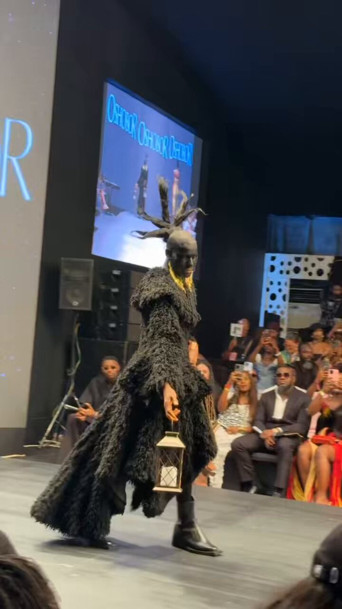 For the last time this year, come with me to #LagosFashionWeek 🥹