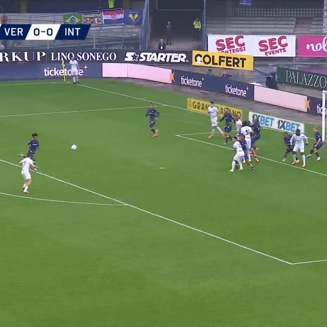 INTER MILAN'S ZIELINSKI MIGHT HAVE JUST SCORED THE BEST GOAL YOU'LL SEE IN SERIE A THIS SEASON 😦👏 📺 @TNTSports &amp; discovery+ UK