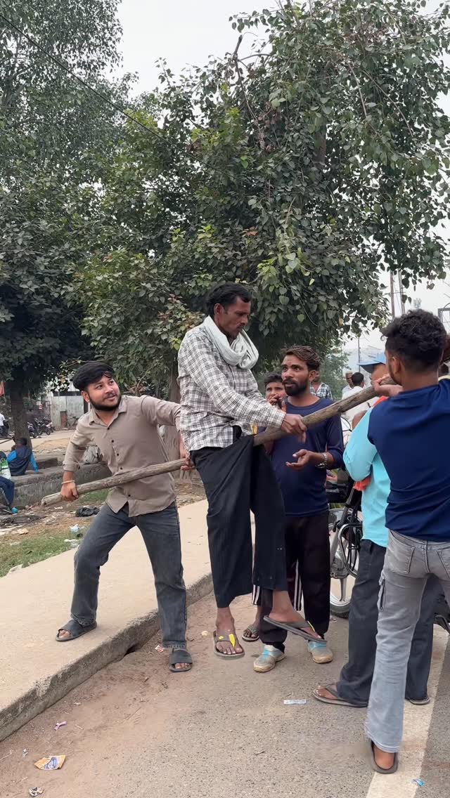 Imagine minding your own business then this happens 🤣🤣