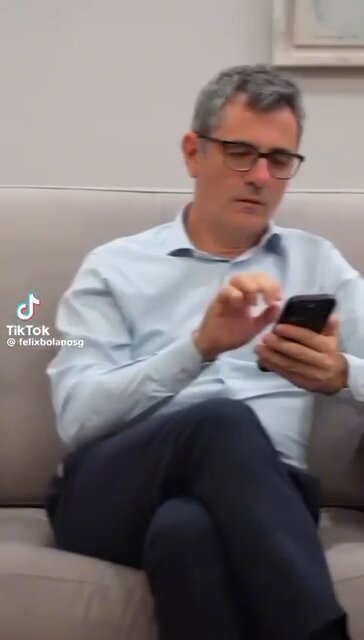 Seguid al muchacho, que acaba de abrirse cuenta en TikTok. Por cierto, yo también estoy ahí 😉 👇