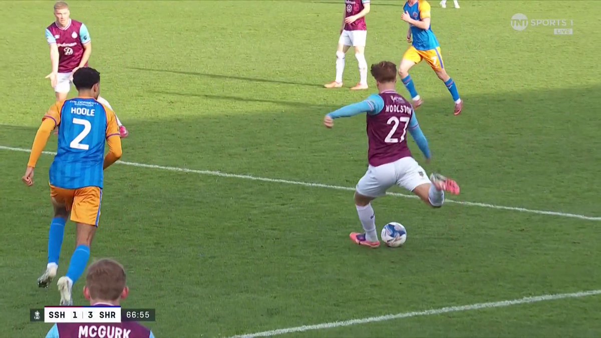 Woolston pull one back for South Shields 💫 📺 @TNTSports &amp; discovery+ UK