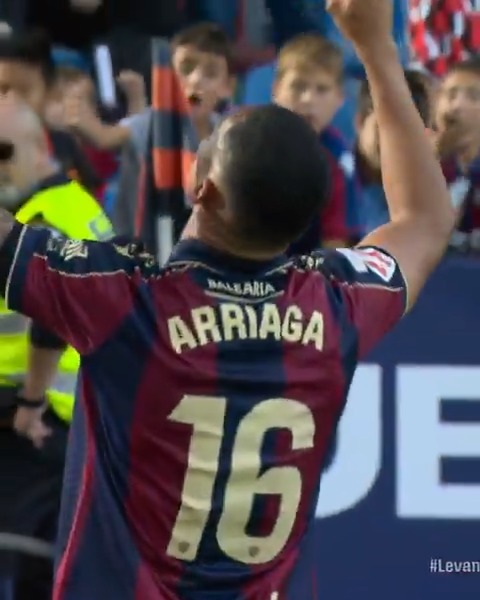 🐸 ¡Qué bueno '𝐊𝐄𝐑𝐕𝐈𝐍'iste! ¡El hondureño Arriaga empata el partido para el Levante UD! LevanteUDCelta | LALIGAHighlights