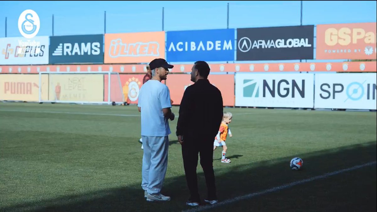 🏡 Ciro ile Dries Mertens, bugün Kemerburgaz'daydı. (GS Youtube Katıl)