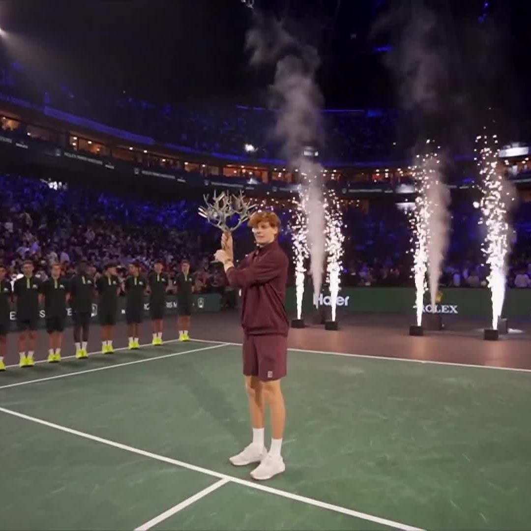 Five and counting 🏆 Active players with five or more Masters titles: Djokovic, 40 Alcaraz, 8 Zverev, 7 Medevev, 6 Jannik Sinner 5 🙌 #RolexParisMasters