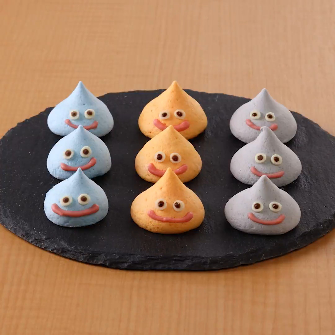 A decadent dessert for descendants of Loto 🍬 (don't worry if it's Slimey... that's normal)