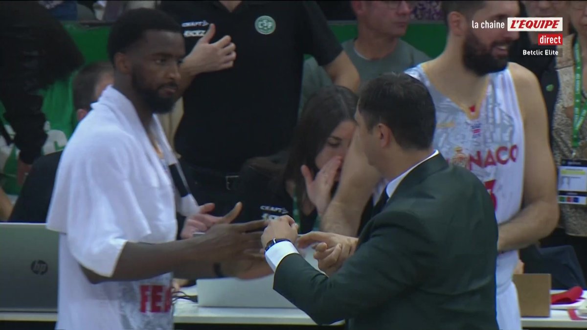 Après une première mi-temps parfaite, Monaco a contrôlé pour s'imposer largement à Limoges ! (94-77) #lequipeBASKET