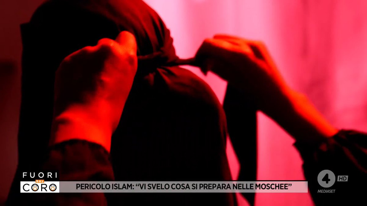 Indossando il velo integrale, siamo andati a chiedere se sia giusto combinare il matrimonio di una ragazzina di 12 anni con un uomo di 25 anni che vive in Egitto. Il servizio di Serena Pizzi a #Fuoridalcoro è disponibile su Mediaset Infinity